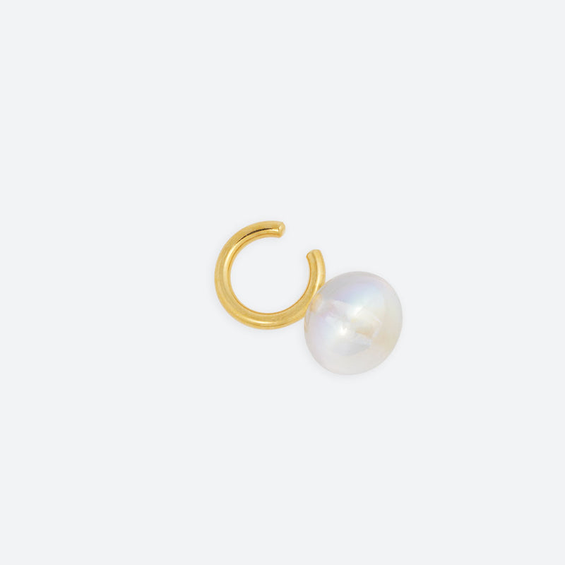 EAR CUFF WITH A PEARL (2 MODELS)